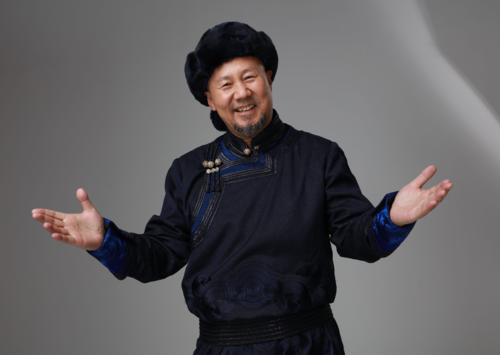 腾格尔新歌发布《燕子回来了》让心灵有假期