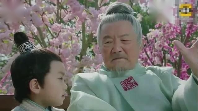 《将军在上》向孙子孙女述说自己的英勇，不料被孩子们拆穿