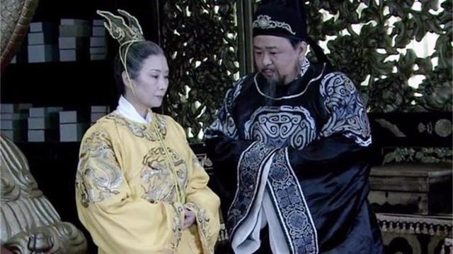 "狄仁杰"梁冠华,隐瞒了23年的老婆,原来是我们熟悉的她