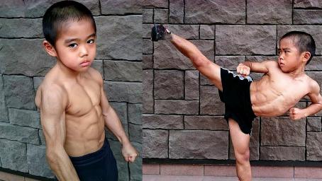 日本迷你版“李小龙”，3岁开始健身，6块腹肌清晰可见！