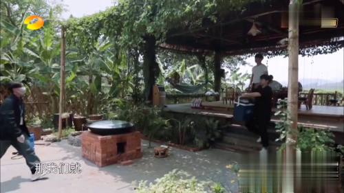 向往的生活4 看点：黄老师特意为刘凯护士做美食