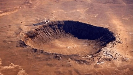 在地球上砸出大坑后, 陨石却不见了, 究竟去哪了?