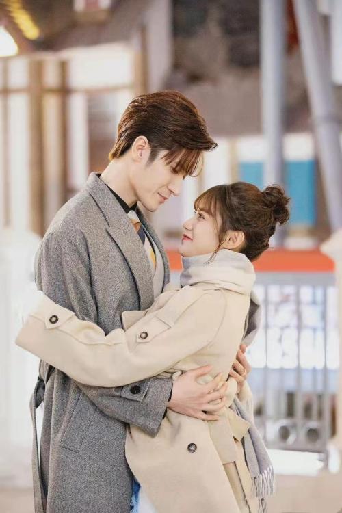 我是岁月你是星辰免费观看