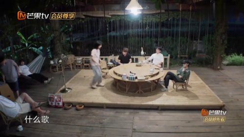 向往的生活4 第6期看点：谭松韵何炅温柔合唱