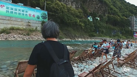 每一秒都活着，每一秒都死去