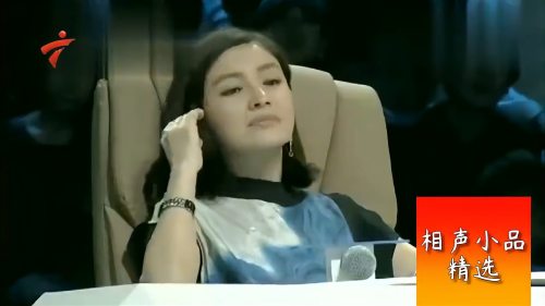 喜剧小品《两个大奇葩》：崔佳安笑侃姜年凯，句句经典笑翻全场