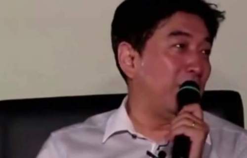 水均益女儿近照曝光，美貌惊人堪比刘诗诗，央视名嘴子女都出众