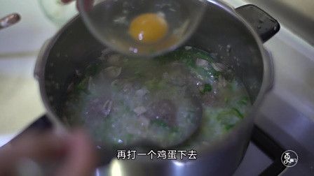 别人家的老爸！连续4000多天为女儿做不重样早餐，暖哭了！