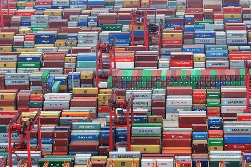 中美贸易战是挑战和机遇么？