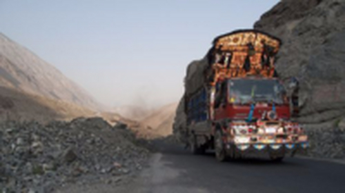 全球最危险的5条公路每年丧生300人