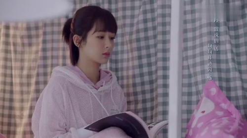 亲爱的，热爱的25 看点：佟年发朋友圈扔商言衣服