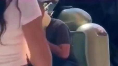 世界上的男人是不是都和这个美国大哥一样