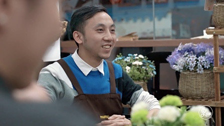 这年头，连狗都能当奶茶店的店长了