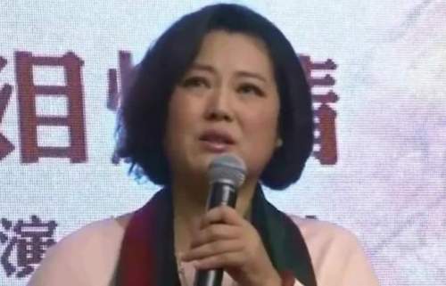 王茜华近照曝光离婚后大胆追求爱情自嘲老公太帅爱吃醋