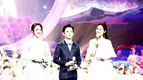 湖南卫视中秋之夜明星阵容曝光，两大剧组亮相，男神女神惊艳来袭