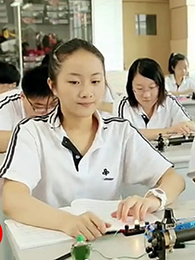 一克拉梦想(校园英雄)