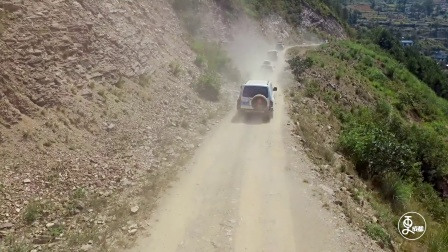更成都 |  他活成了每个男人都想要的模样