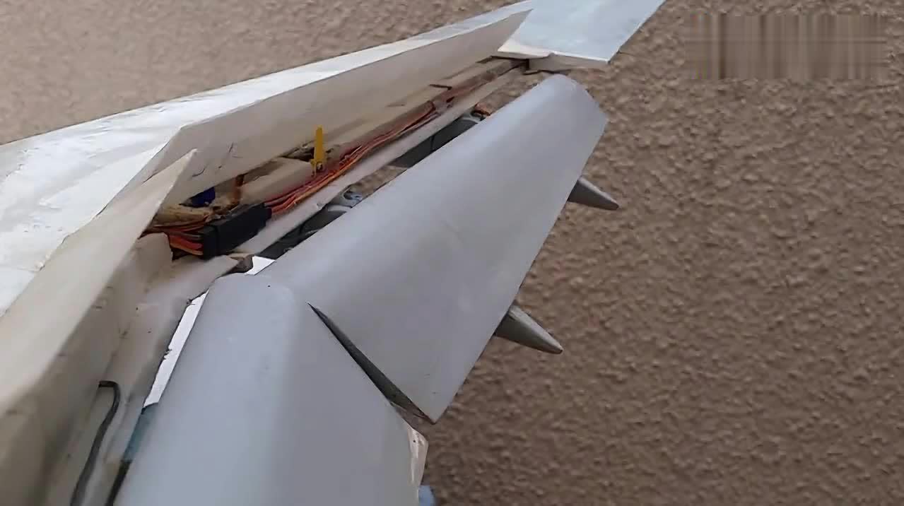 飞机扰流板和襟翼长什么样?你能看懂吗