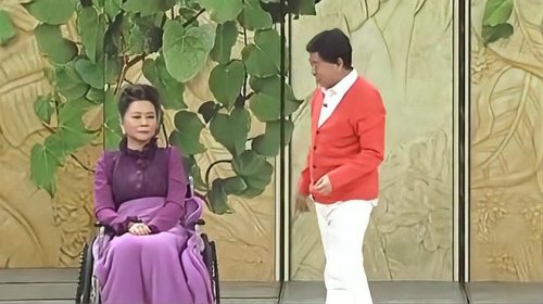 蔡明阴阳怪气怼潘长江，这段临场发挥太经典，甩白云黑土几条街