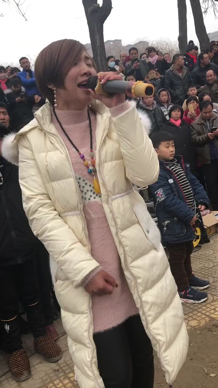 歌手王丽!
