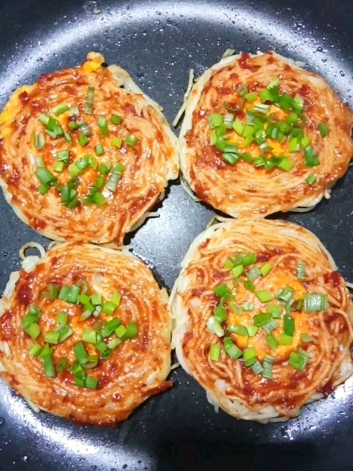 鸟巢鸡蛋饼