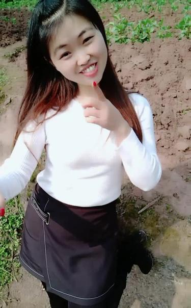 四川幺妹笑喜人了你看