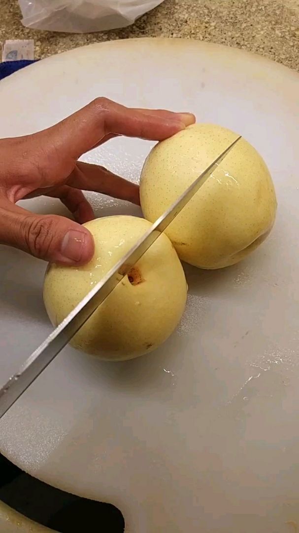 ktv 梨的切法第二种