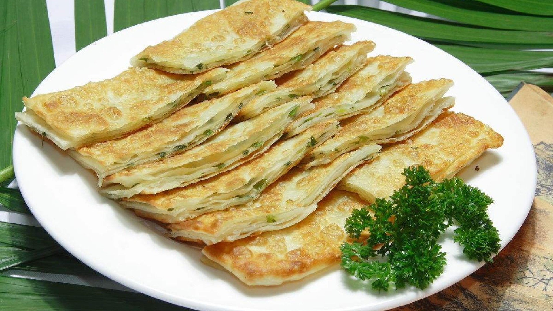 葱花千层饼掌握这个做法,外酥里嫩,层次分明!