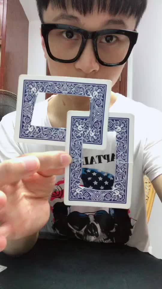 超直观扑克牌穿越魔术撩妹必学2498