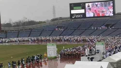 一天12场，日本50万人开跑马拉松