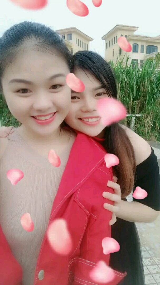 没有女朋友的进来看看,我给你介绍个女朋友.