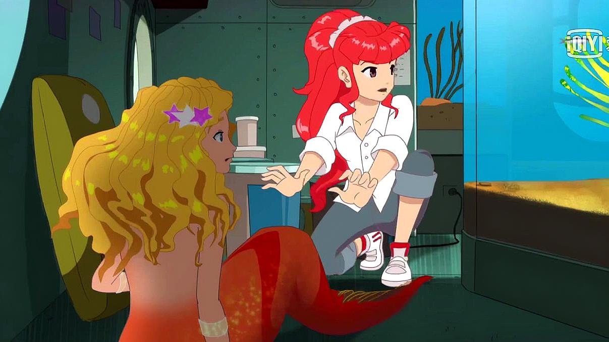 泡泡美人鱼:不小心沾到水,鱼尾要变出来了,危机!