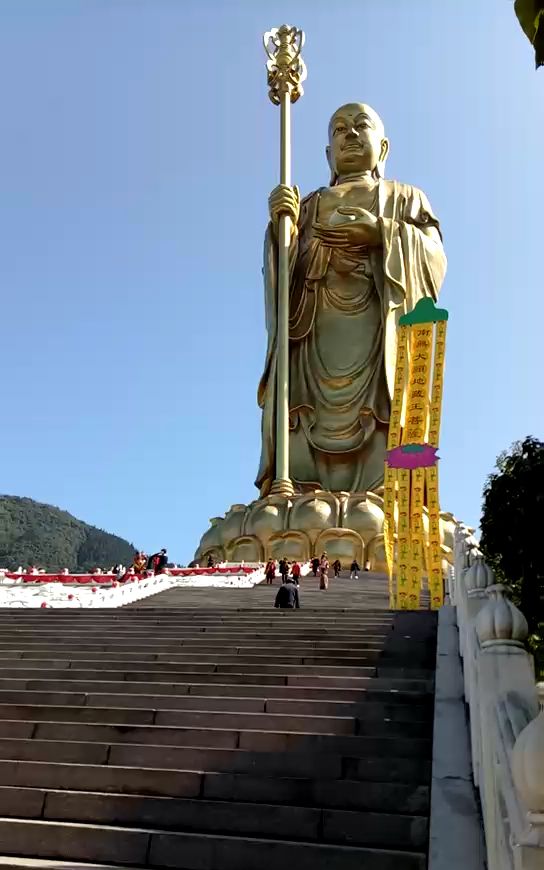 百万年九华山大佛