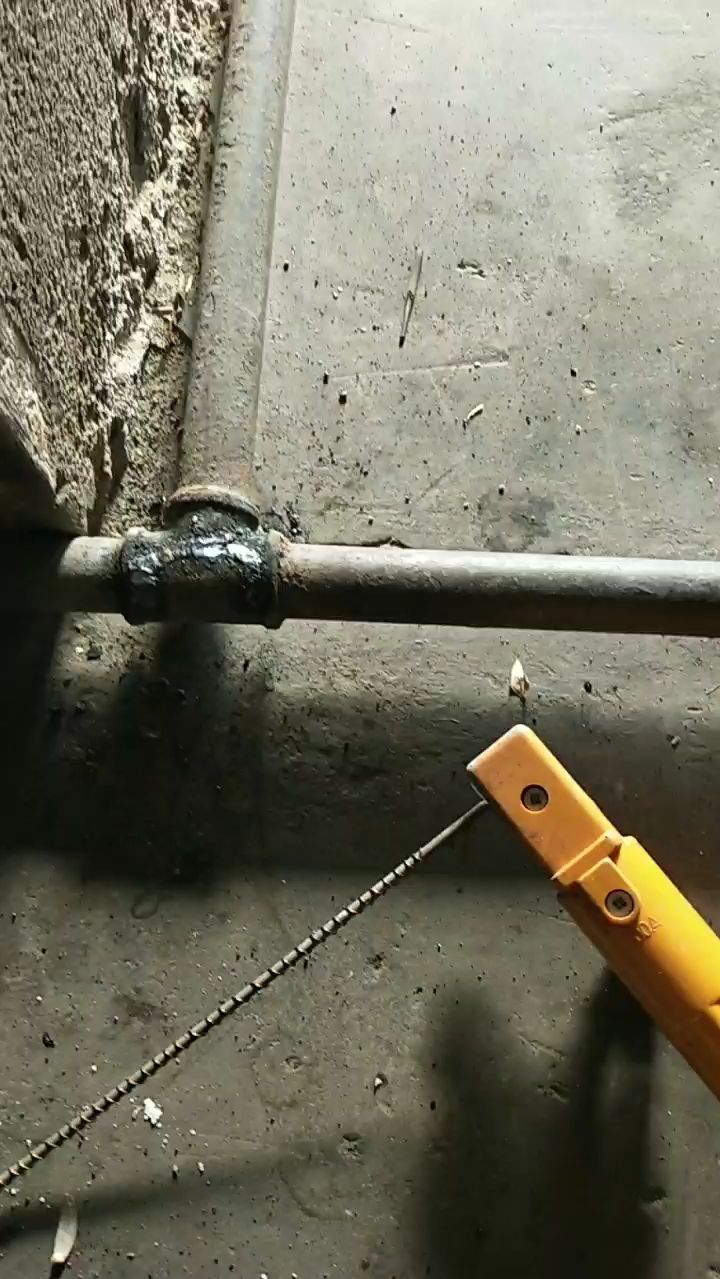 2.5电焊条缠铜线焊铸铁