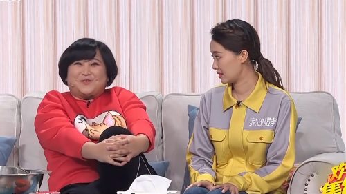 这小品百看不厌，贾玲许君聪台上疯狂整活，沈腾都比不上