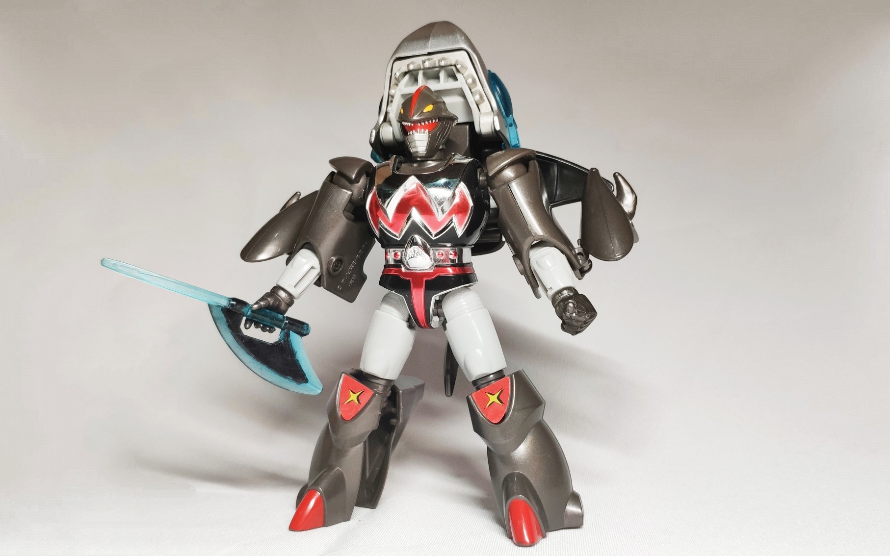 铁甲小宝第13期价值2000元的绝版万代鲨鱼辣椒快进来看看