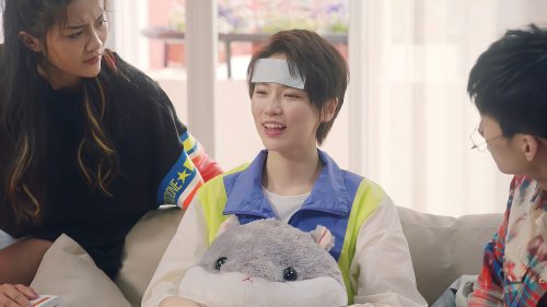 爱情公寓5：大力感冒后，怎料智商严重下降，竟变成小傻子好可爱