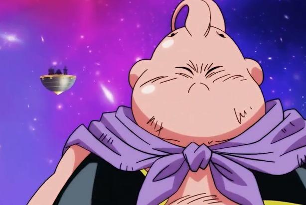 龙珠超,布欧的肚子被打穿,好大一个洞啊