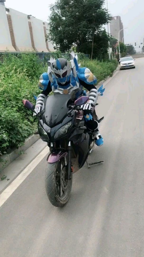 风鹰驹限haol 帅哥 靓女 点赞78关注哟