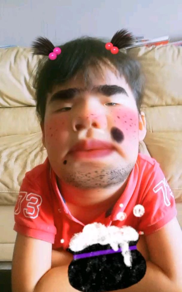 丑宝宝一秒编美美哒