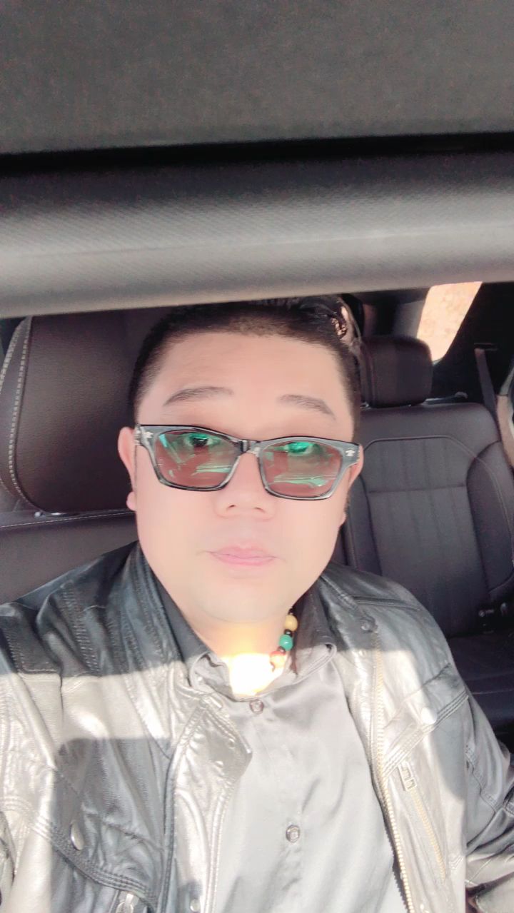 嗓子哑了!歌手大彬在这里祝大家身体健康!