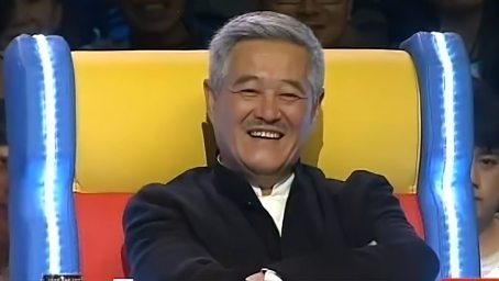 第一次见宋小宝这样演小品，台上疯狂整笑话，和赵海燕搭档没谁了