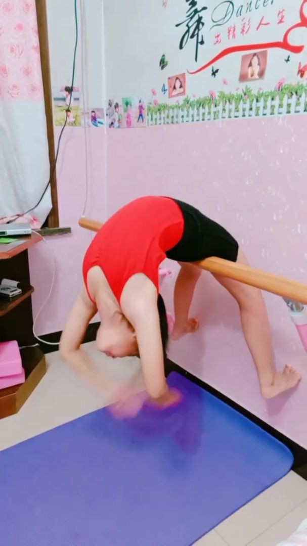 每天必练的甩腰