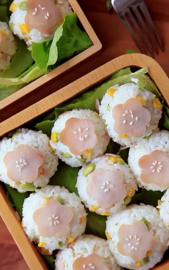 秀出你的拿手菜#一款梅花71寿司,喜欢吗?