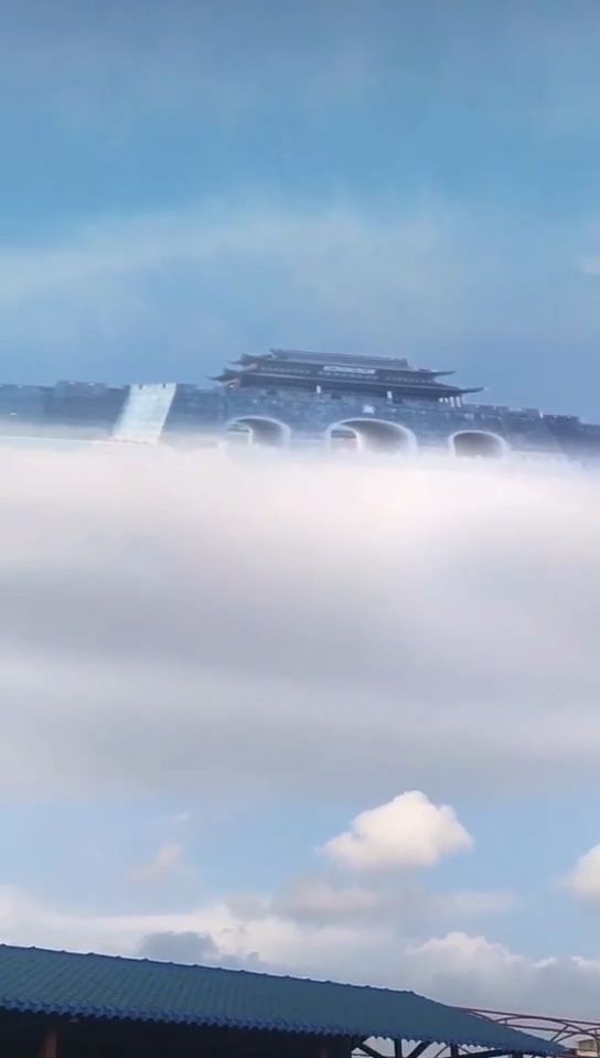 海市蜃楼奇观在现,太美了