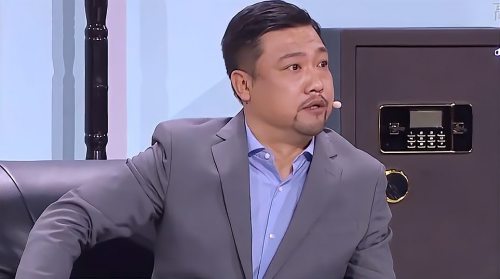 爆笑小品《父与子》,于洋变着法向贾冰要钱花,谁知奶奶才是笑点