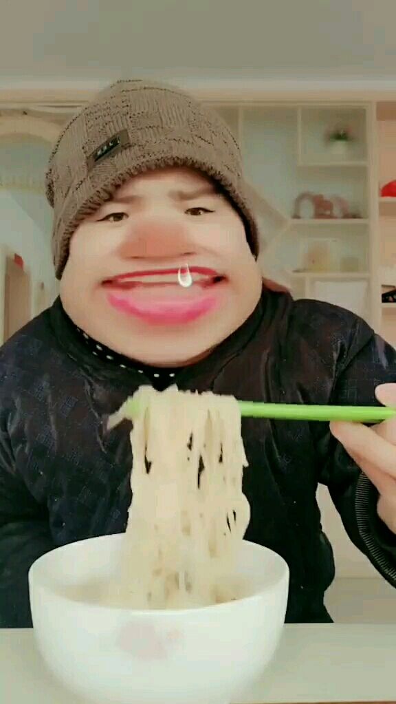 19①搞笑我是认真的!宋小宝吃面,这霸王餐吃的有范儿!