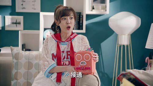 爱情公寓5：小花升级后，竟可以回怼诈骗电话，好厉害的高科技