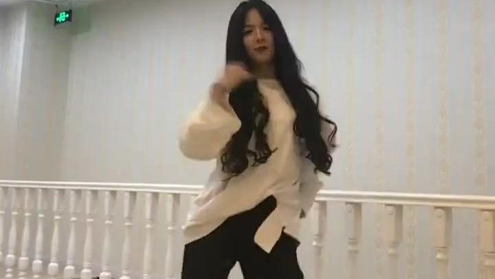 超帅的社会妹跳社会摇就是精彩就是好看