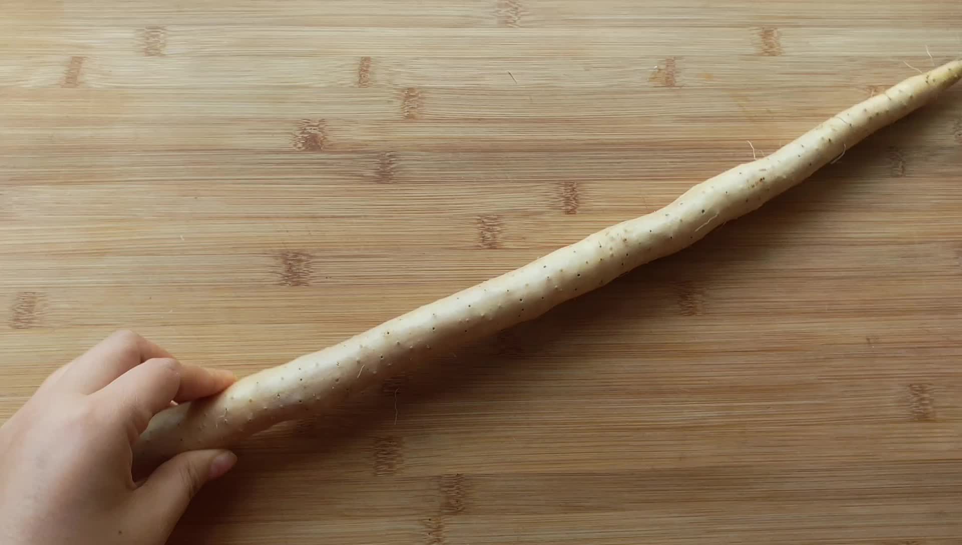 一根山药,3个鸡蛋,不用一滴水,营养健康,这样做孩子超爱吃